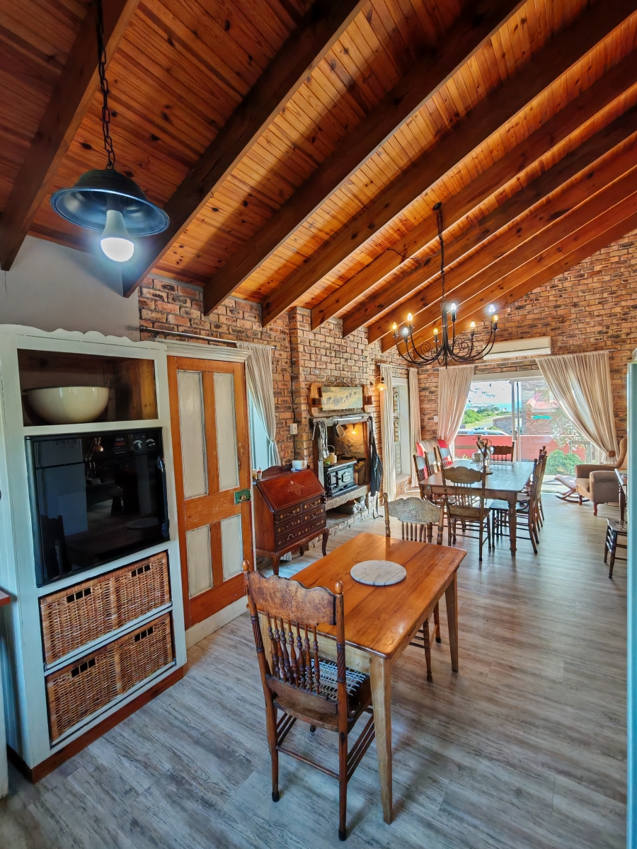 3 Bedroom Property for Sale in De Kelders Western Cape